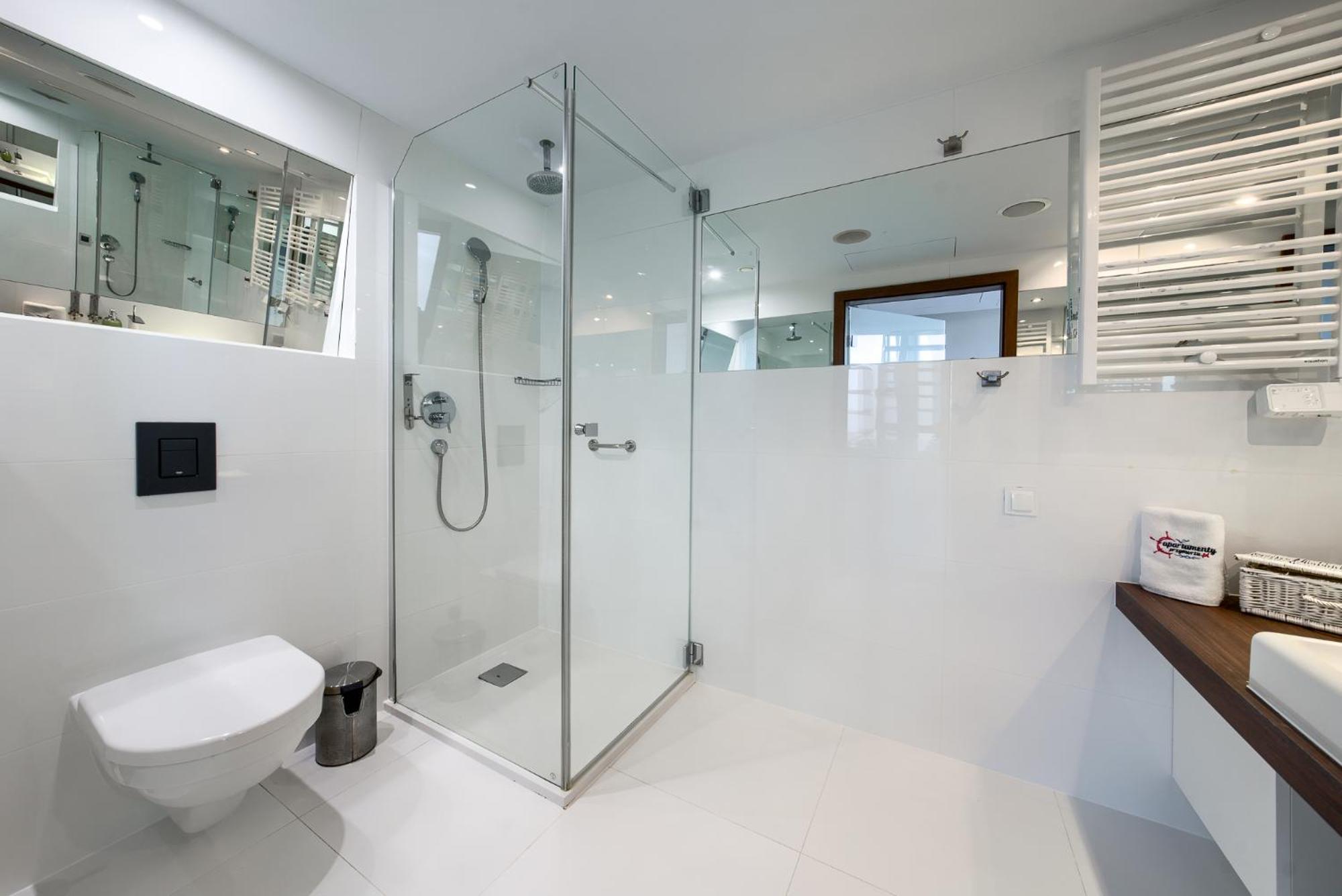 Apartamentyprzymorzu Marine***** Apartament Dwupoziomowy Z Widokiem Na Morze Kolobrzeg Bagian luar foto